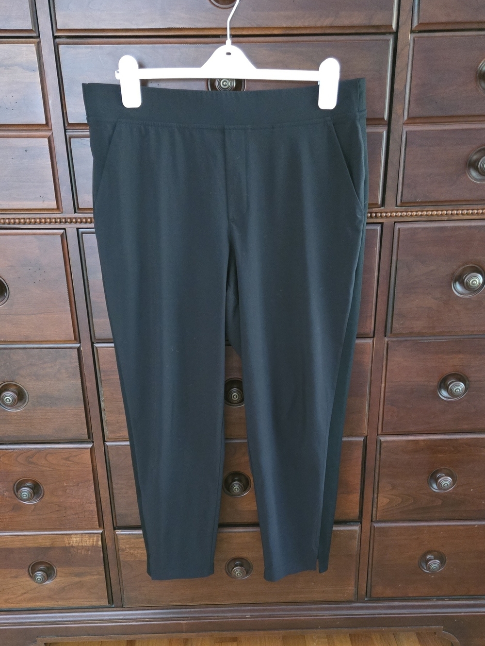 Athleta Brooks Style Pants Size 16 Black. Great condition!